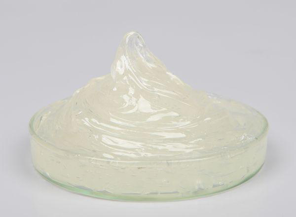 潤滑脂在使用中質量會發生哪些變化？又怎樣判斷呢？